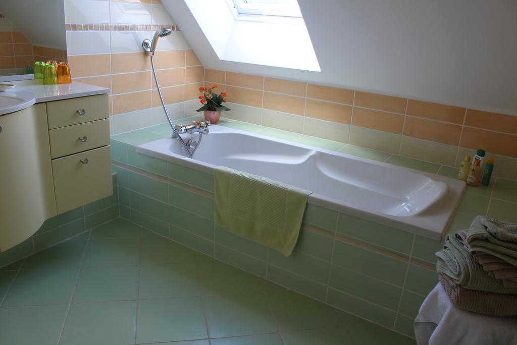 Le Clos Des Roses Saint-Regle Ngoại thất bức ảnh