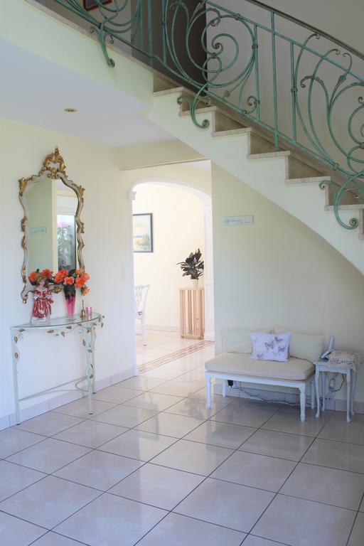 Le Clos Des Roses Saint-Regle Ngoại thất bức ảnh
